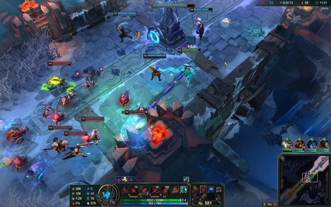 怎么看英雄联盟fps